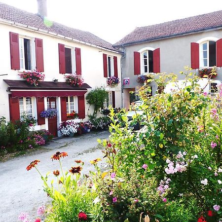 La Maison De Cure Otel Domecy-sur-Cure Dış mekan fotoğraf