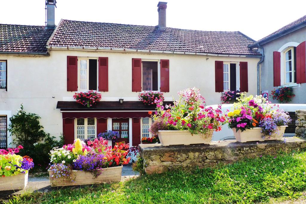 La Maison De Cure Otel Domecy-sur-Cure Dış mekan fotoğraf